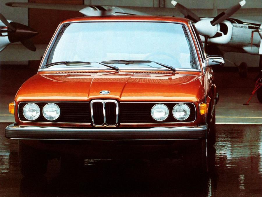  BMW 530i Sedan 1974 года  (US) (фото 3 из 8)